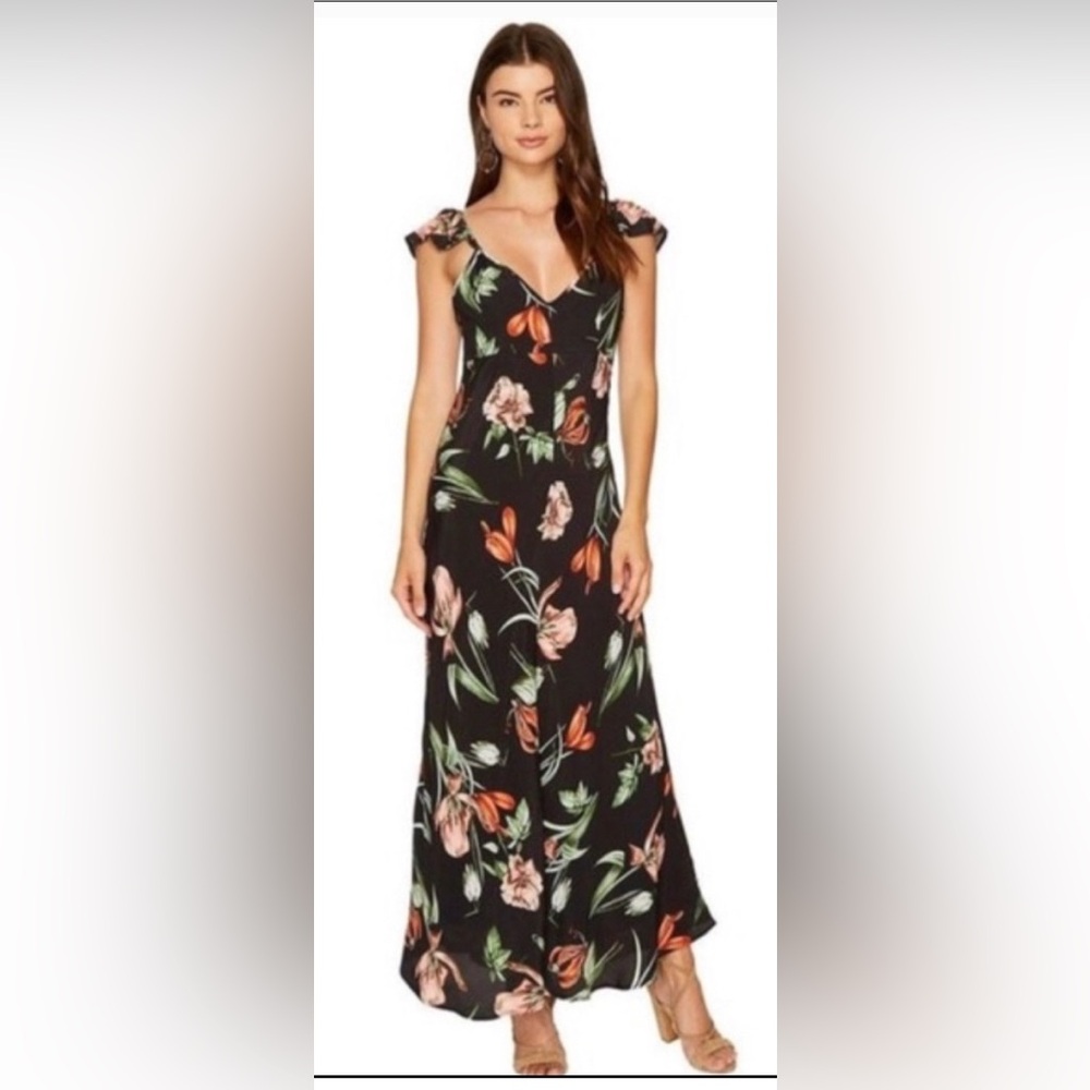 ASTR Florentina Flutter-Sleeve Floral Maxi Dress - Picture 1 of 10